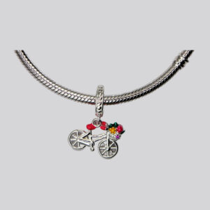 Charm colgante bicicleta con canasto y flores